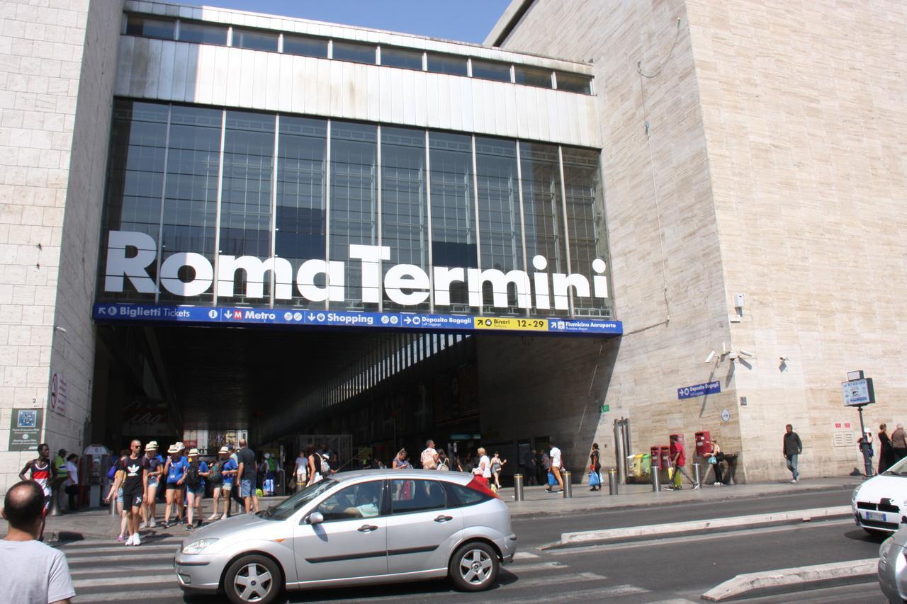 Roma Castle Termini Exterior foto
